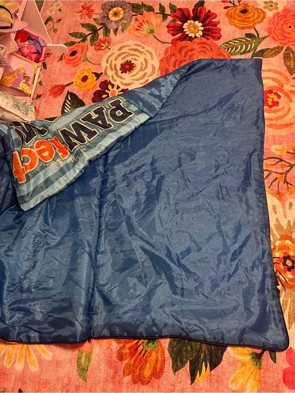 Paw Patrol Kids Sleeping Bag in Blue, Red, Yellow